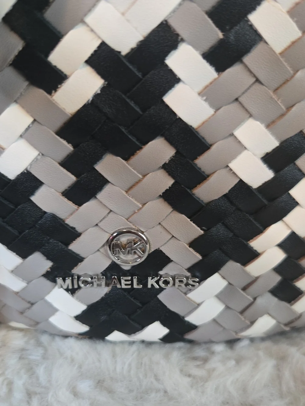 Michael Kors Black, White & Gray Woven Bucket Tote Like New Condition